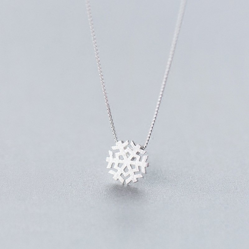 Plain silver snowflake silver female short clavicle chain fresh and simple brushed pendant accessories spring and summer version