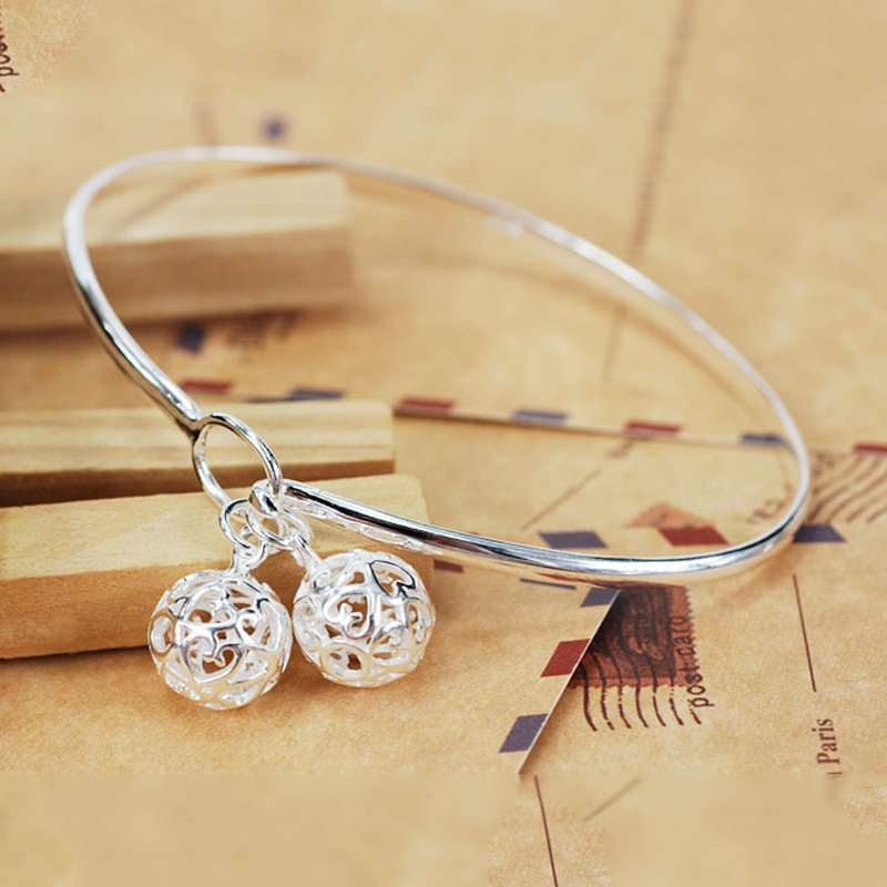 Hollow Ball Bracelet 925 Silver Bracelet Direct Sales White Copper Bracelet Small Bell Bracelet