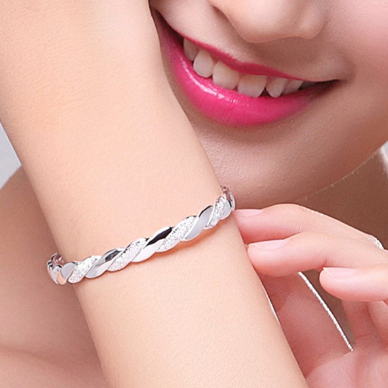 Twisted silver bracelet women frosted and polished interwoven bracelet fashion simple student young bracelet