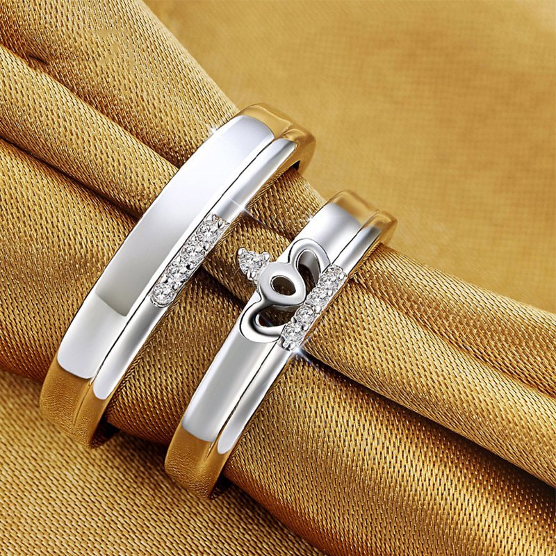 New crown couple ring opening male and female one ring niche design simple birthday gift for girlfriend